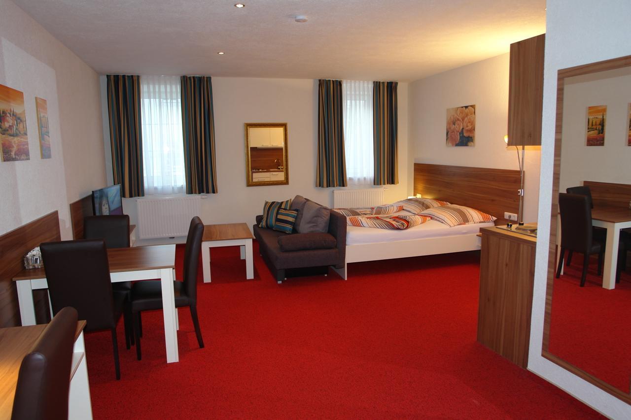 Hotel Garni Daniela Urich Schwanenstadt Dış mekan fotoğraf